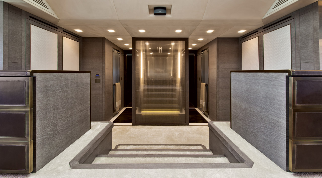 MCY 105 Owner's cabin ensuite